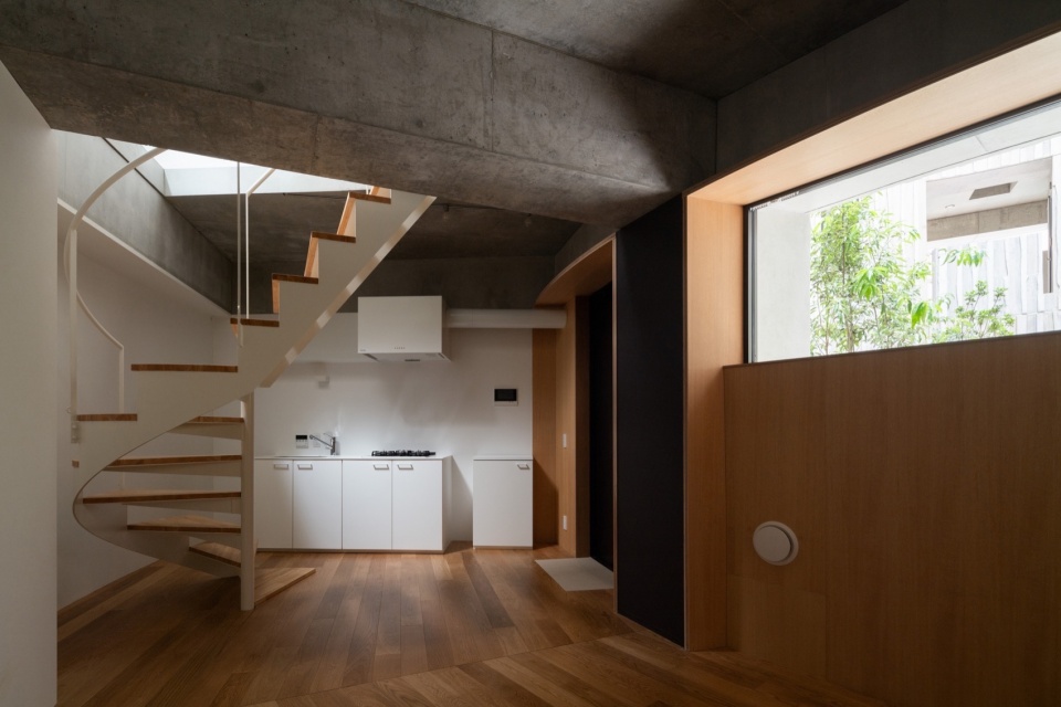 Tenjincho Place by Hiroyuki Ito Architect