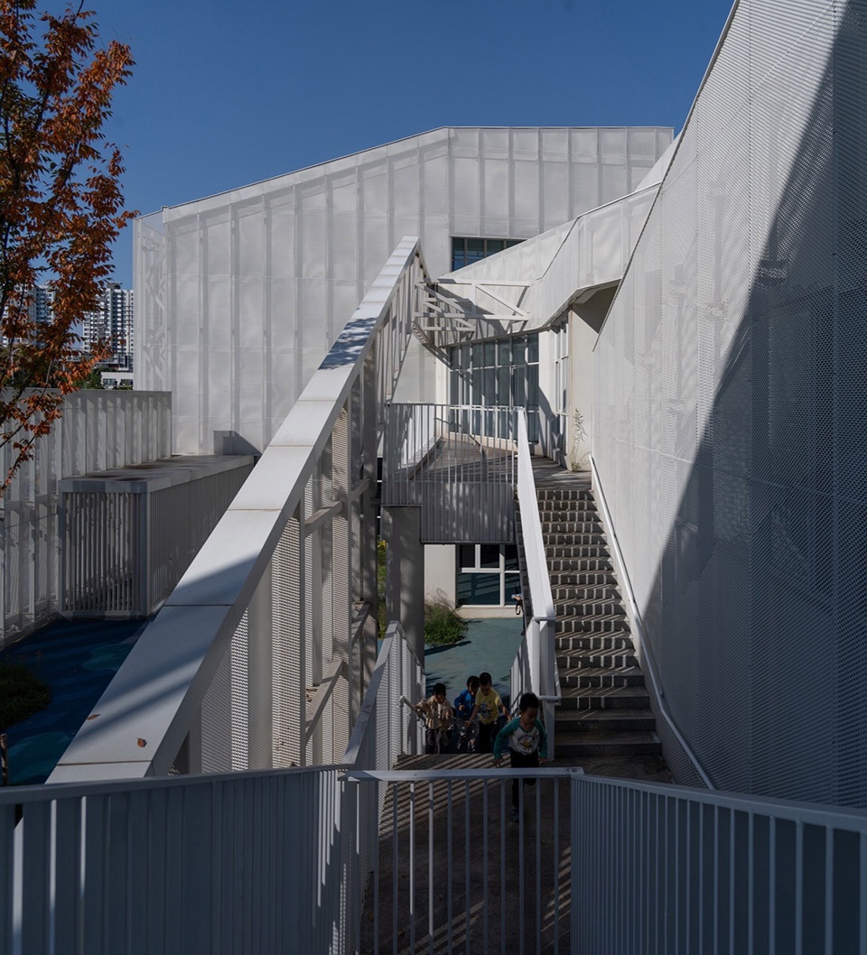 Wuxi Heyun Kindergarten Design China by STWD
