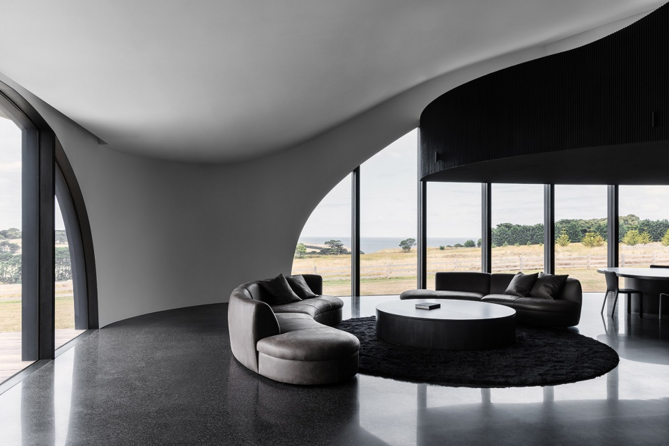 peninsula house by wood marsh
