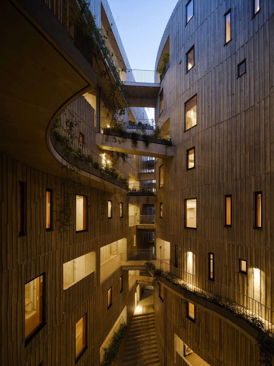 Tenjincho Place by Hiroyuki Ito Architect