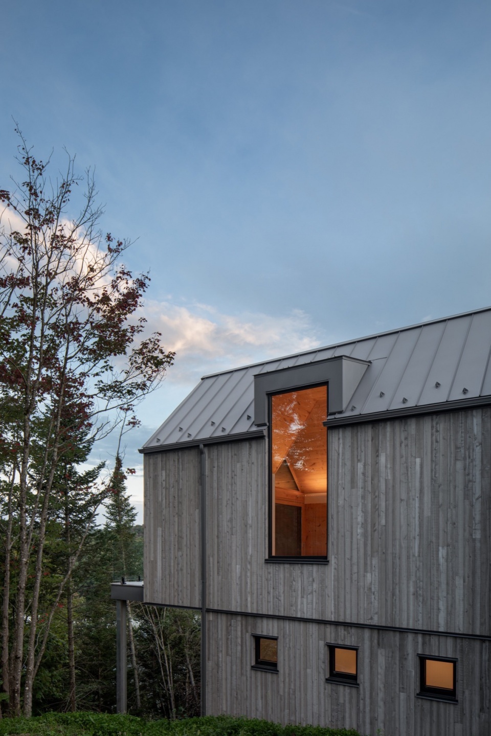 chalet papillon by robitaillecurtis