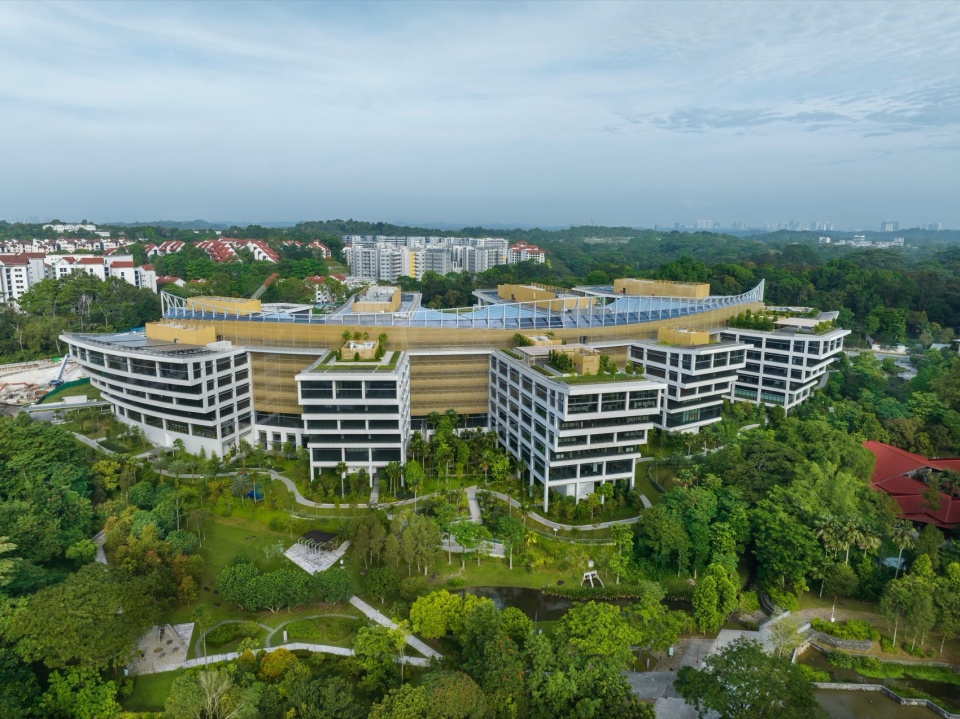 Surbana Jurong Campus Safdie Architects