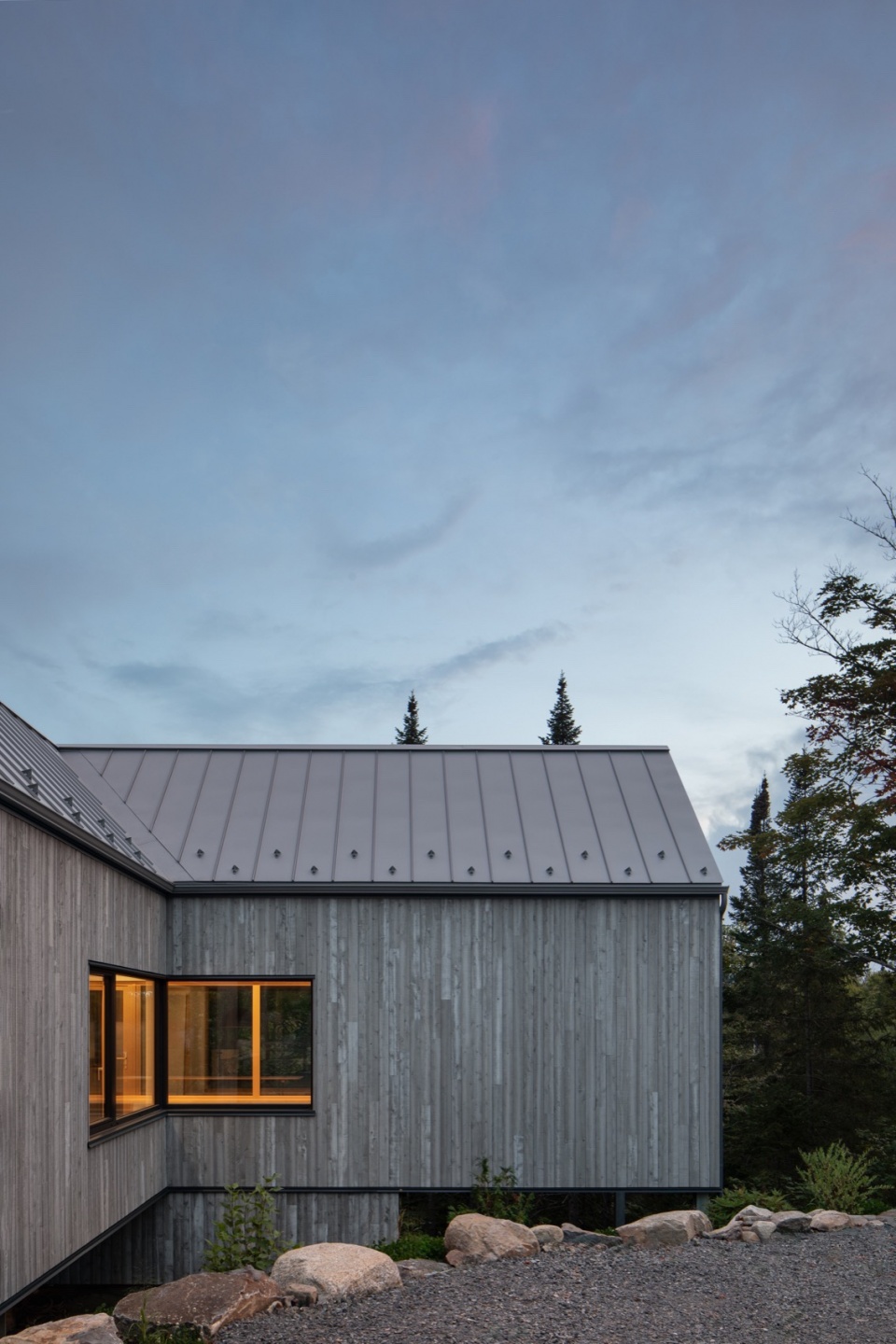 chalet papillon by robitaillecurtis