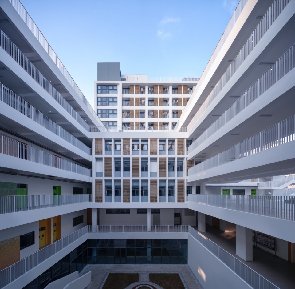 Fucheng Experimental School of Longhua District