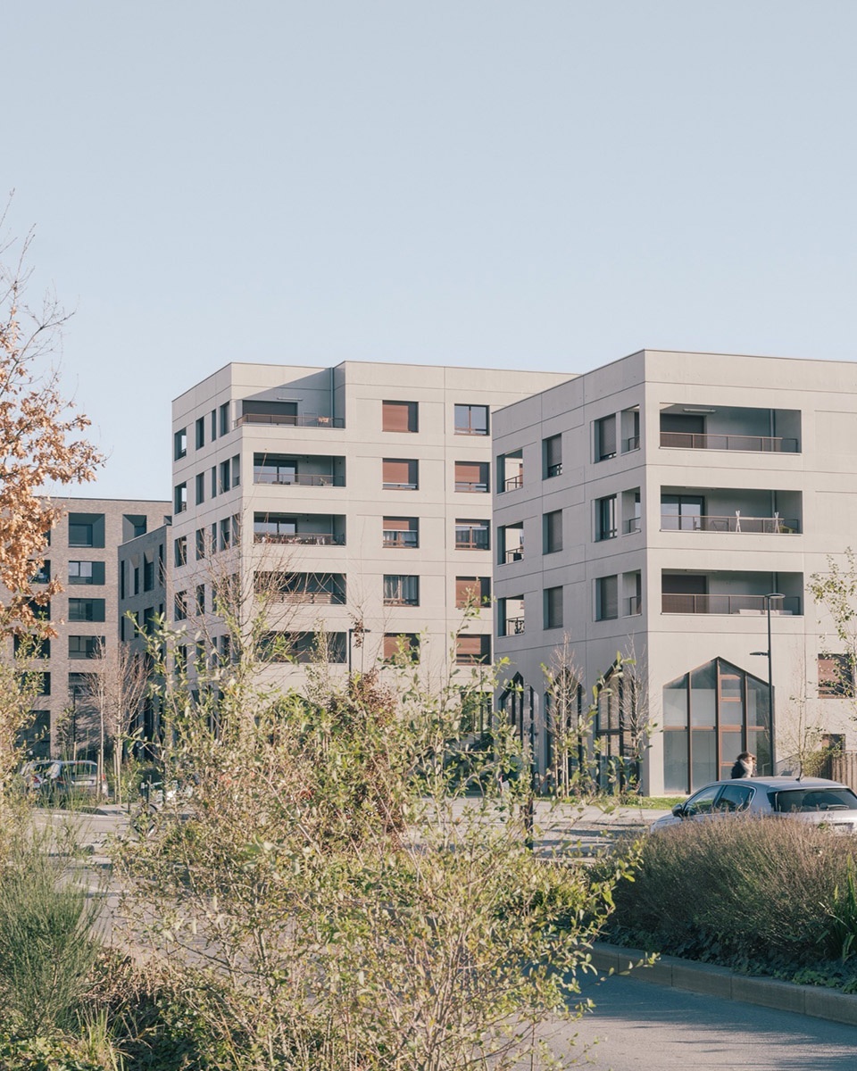 The Aviator by ALTA architectes urbanistes