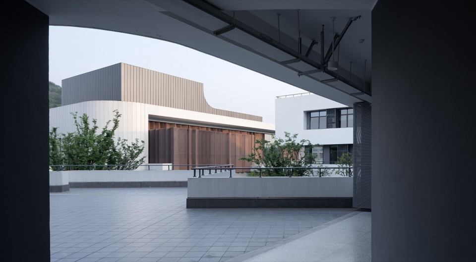 shaoxing art school transformation and expansion project by architectural design research institute of zhejiang university(uad)