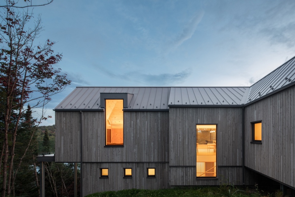 chalet papillon by robitaillecurtis