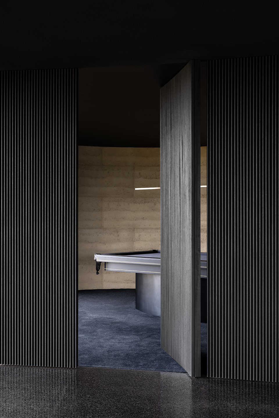 peninsula house by wood marsh