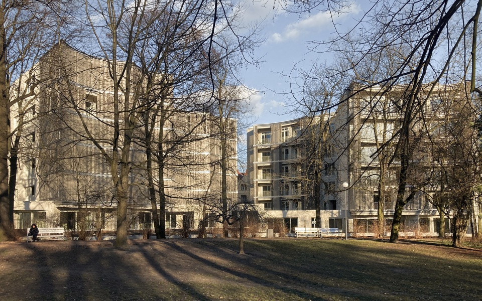 perfumiarnia estate by jems