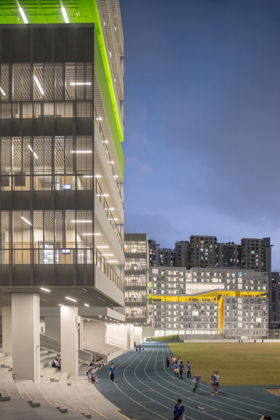 Futian High School Campus China by reMIXstudio