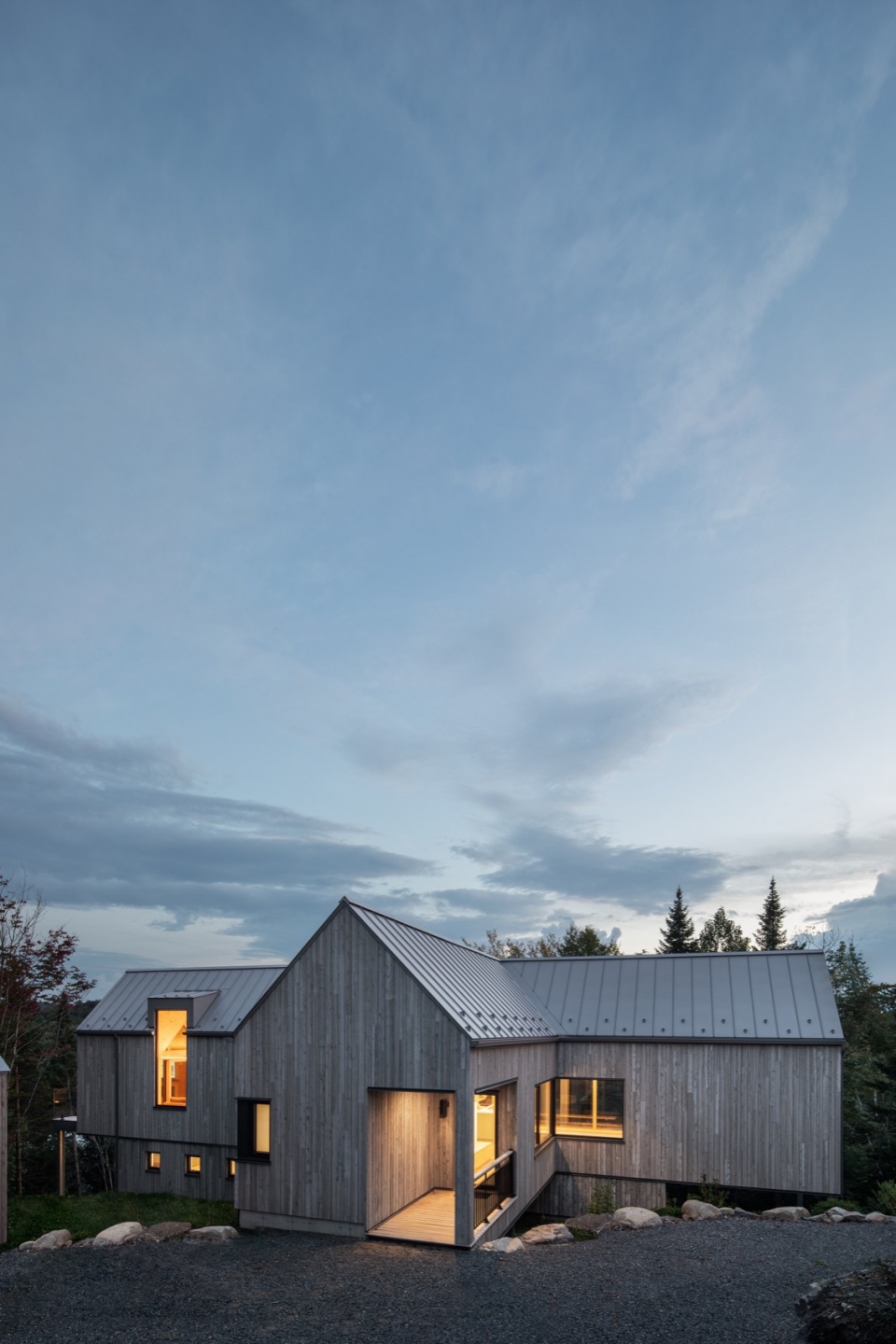 chalet papillon by robitaillecurtis