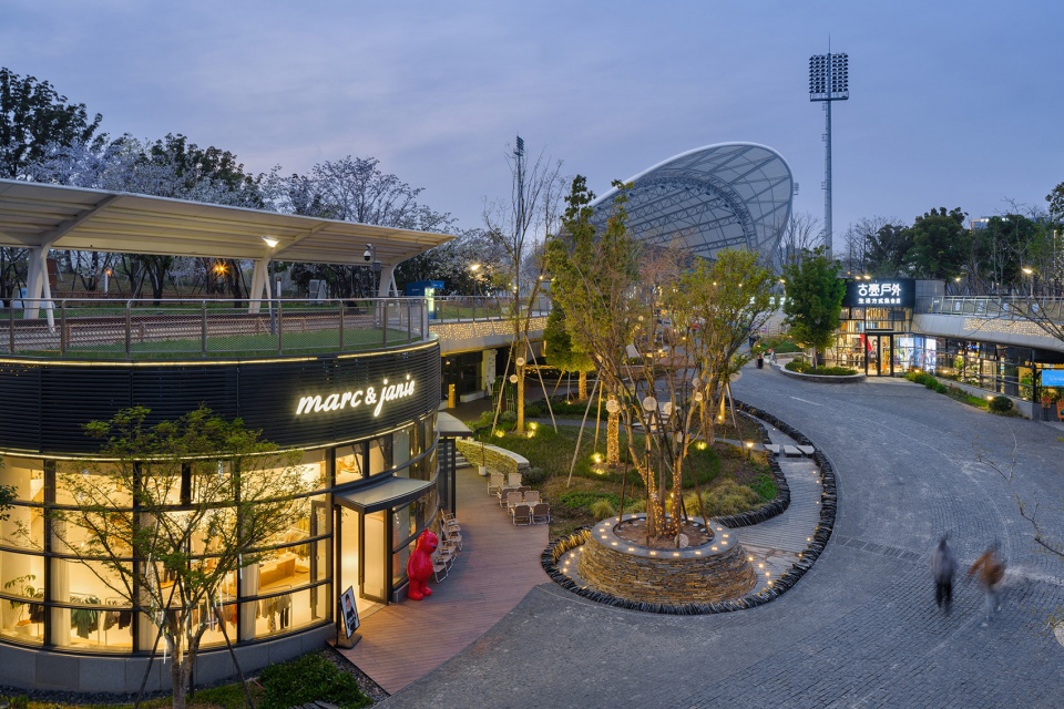 valley village shopping mall by archi tectonics