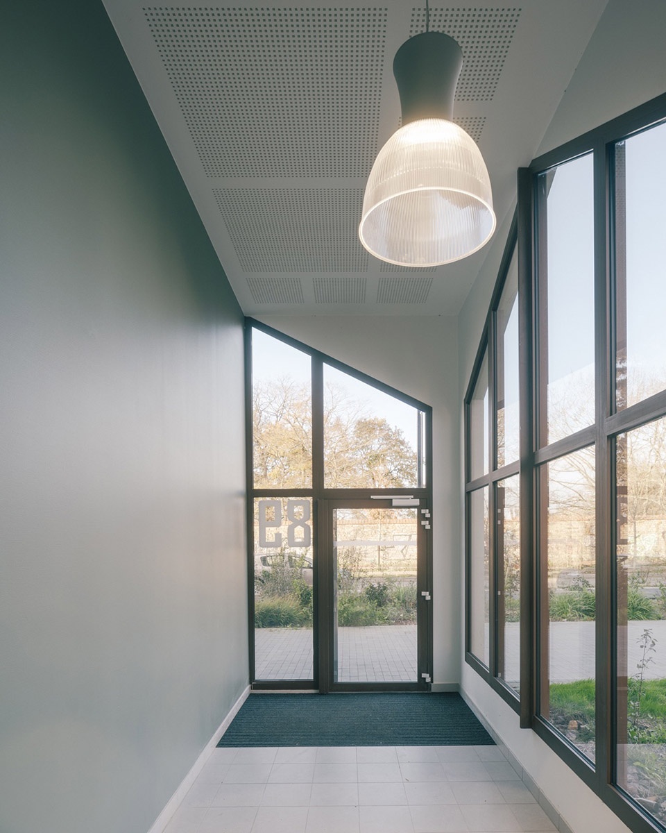 The Aviator by ALTA architectes urbanistes