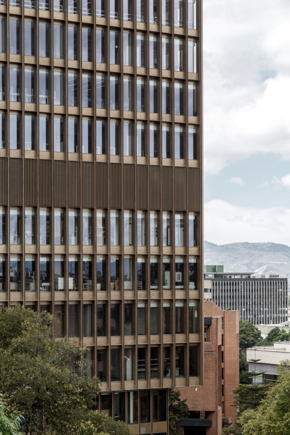 engineering laboratories at pontificia universidad javeriana by juan pablo ortiz taller architects
