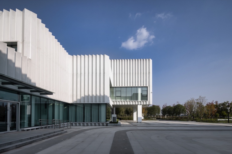 nanyang world rose grand view garden scientific research building design by atelier folie