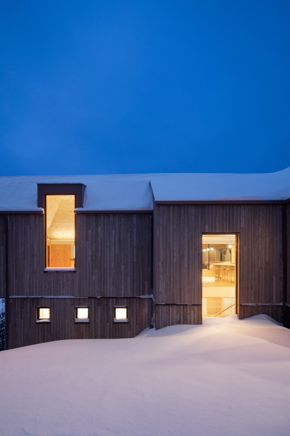 chalet papillon by robitaillecurtis