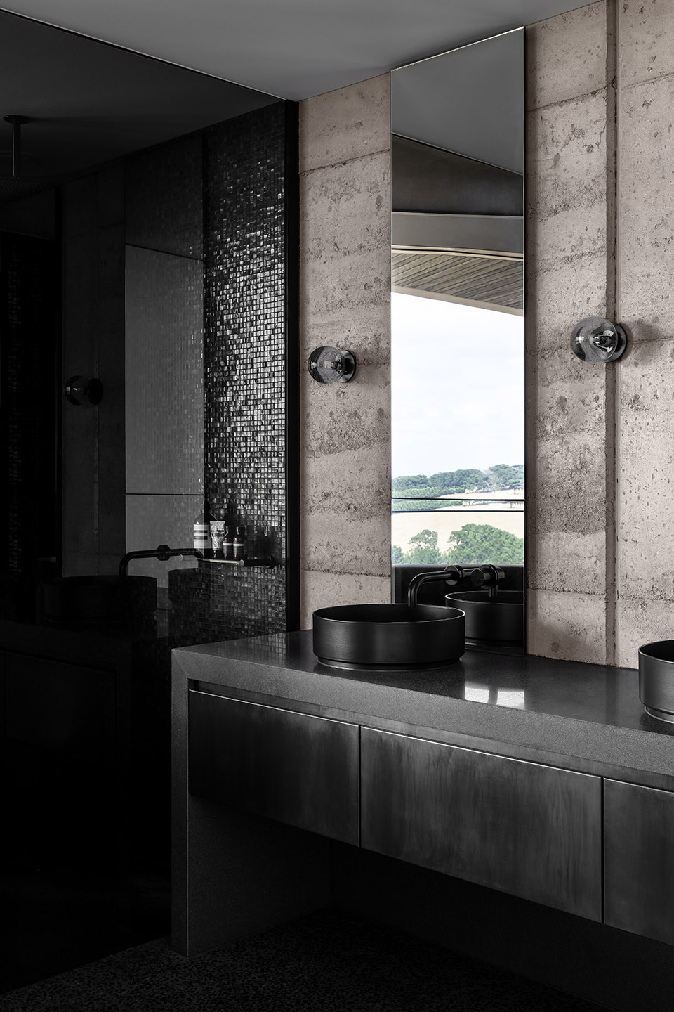 peninsula house by wood marsh