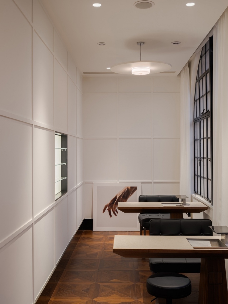eios store hoii design