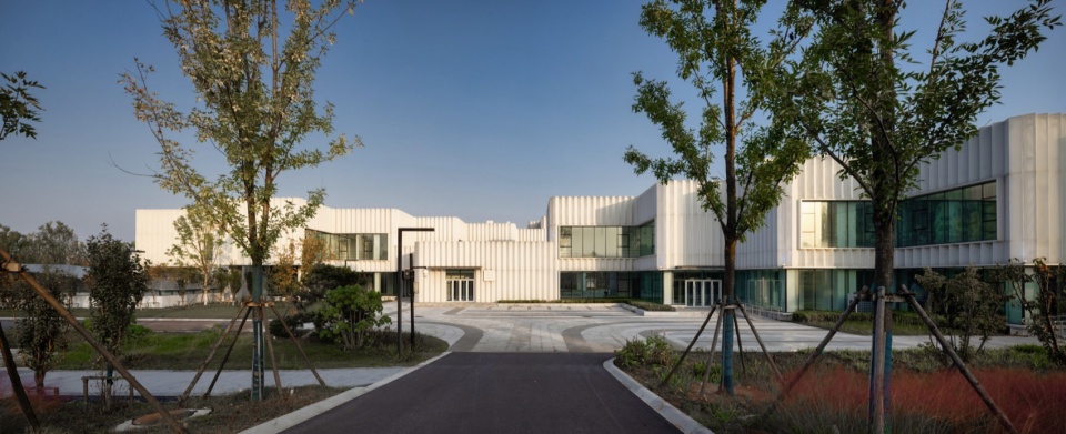 nanyang world rose grand view garden scientific research building design by atelier folie
