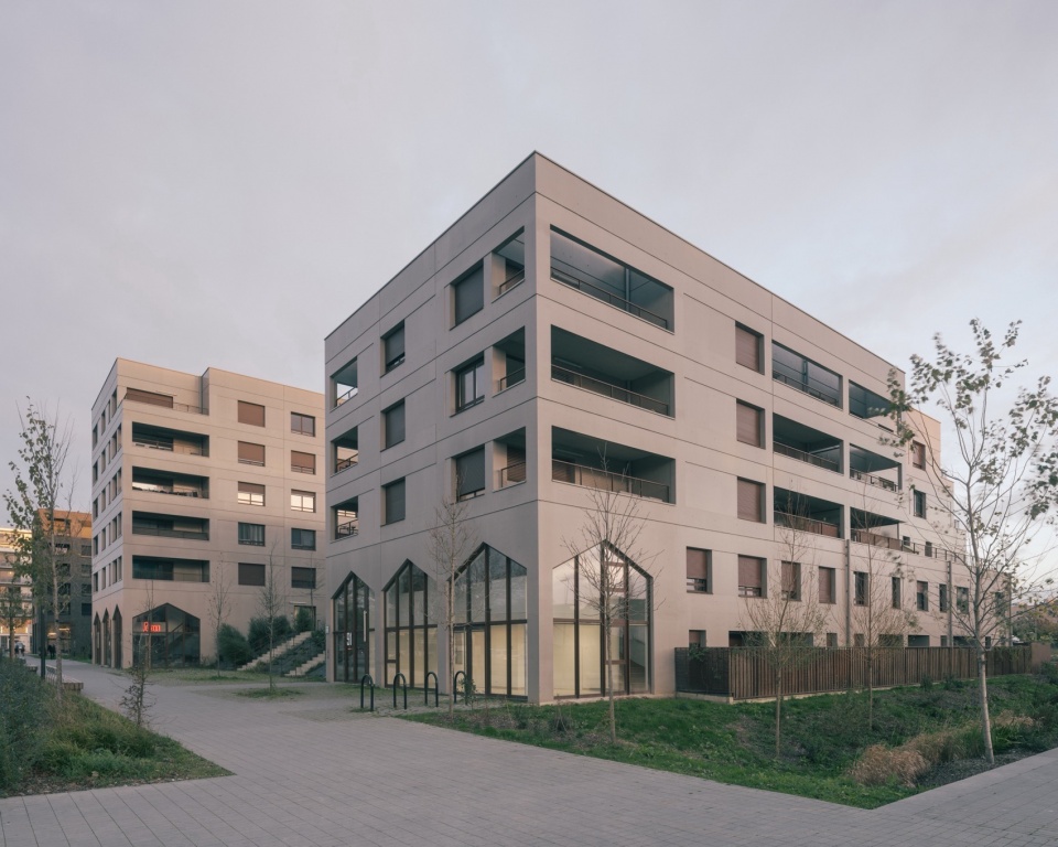 The Aviator by ALTA architectes urbanistes