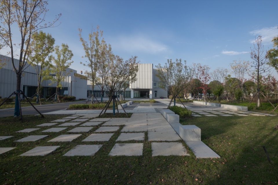 nanyang world rose grand view garden scientific research building design by atelier folie