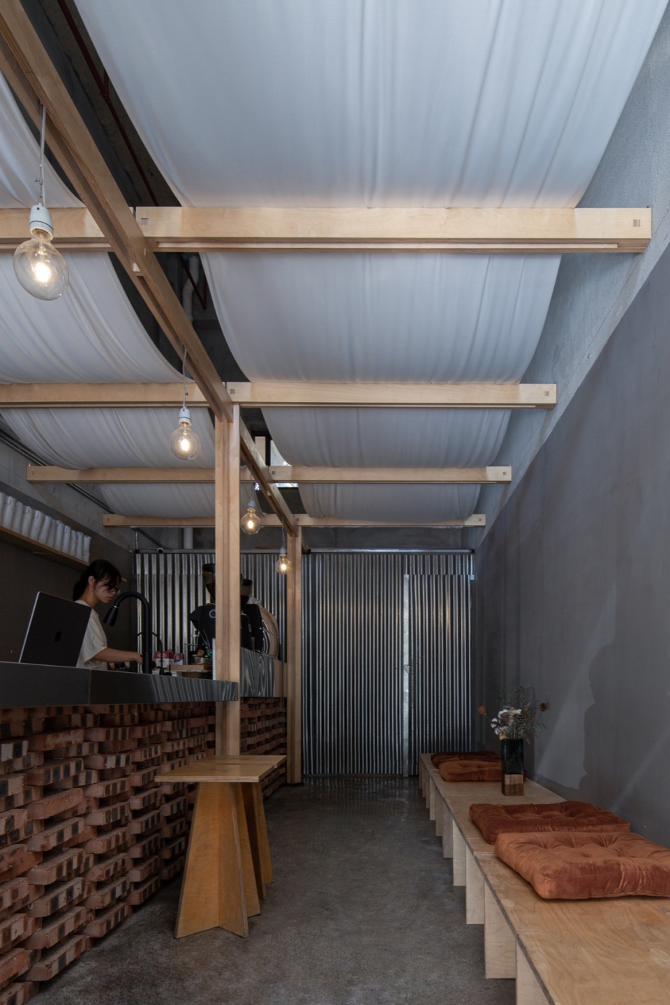 Community Coffee China by NEMEArchitects