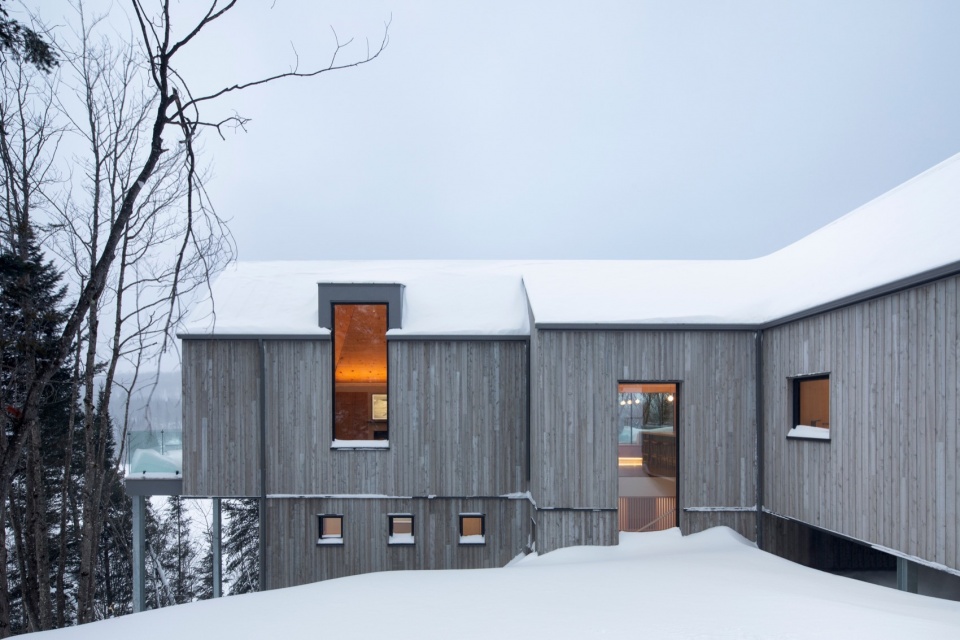 chalet papillon by robitaillecurtis