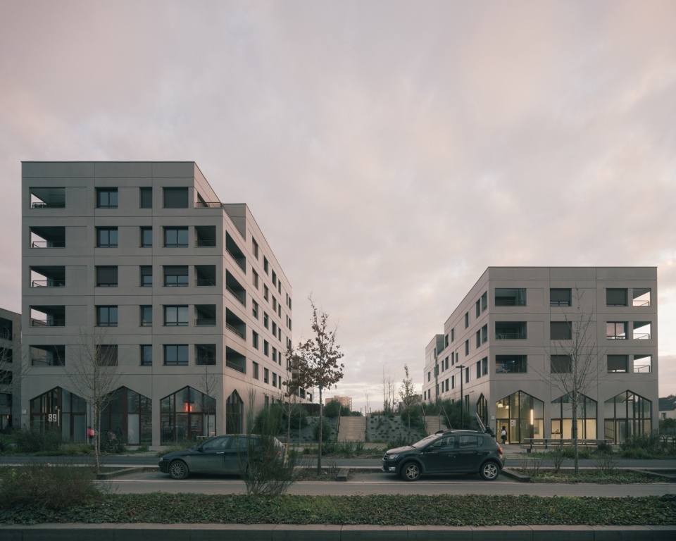 The Aviator by ALTA architectes urbanistes