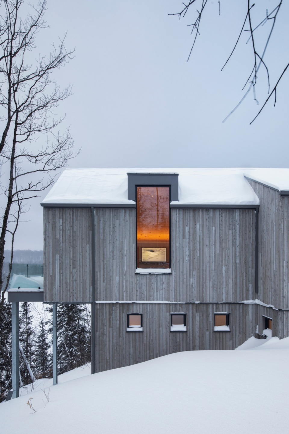 chalet papillon by robitaillecurtis