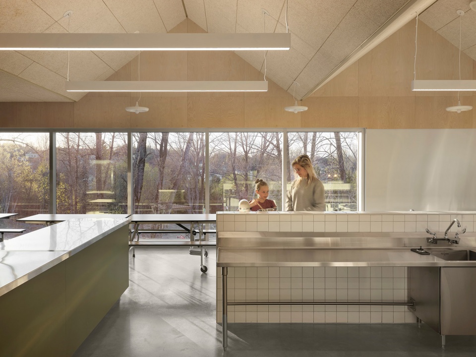 ecole de letincelle by consortium agence spatiale appareil architecture bgla architecture