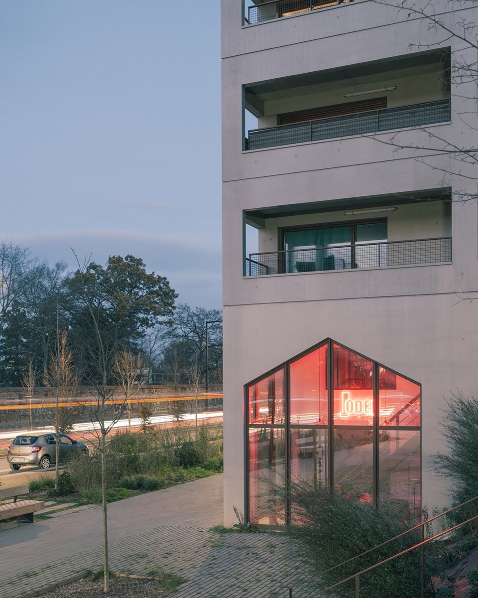 The Aviator by ALTA architectes urbanistes