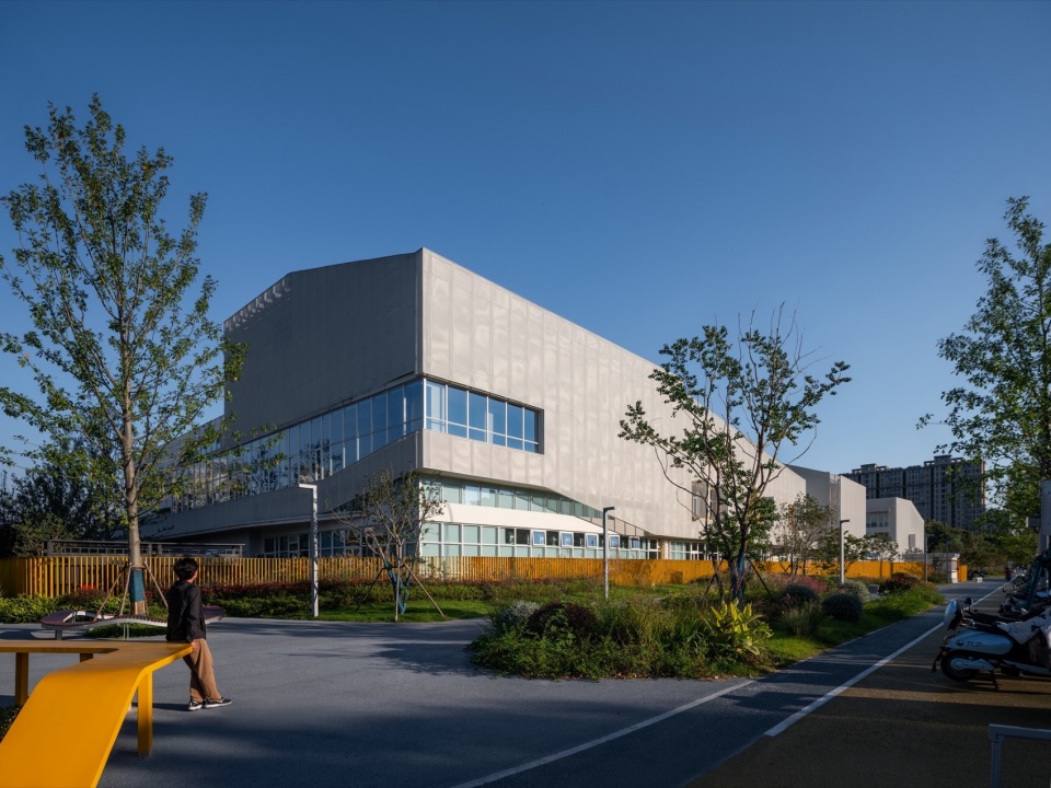 Wuxi Heyun Kindergarten Design China by STWD