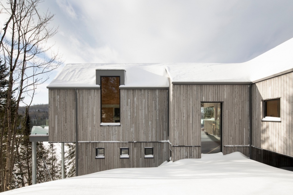 chalet papillon by robitaillecurtis
