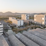 中国美术学院良渚校区一期全场落成，杭州 / 非常建筑