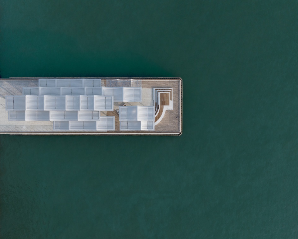 cheung sha wan pier canopy by new office works