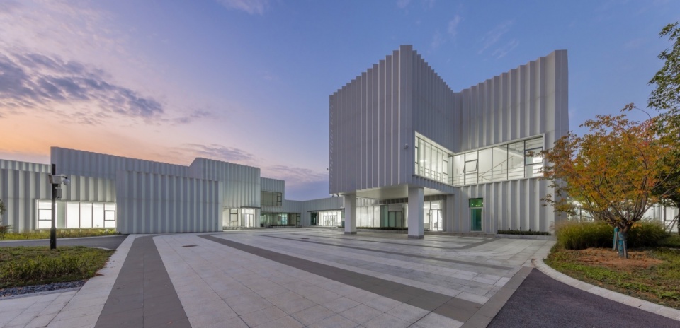 nanyang world rose grand view garden scientific research building design by atelier folie
