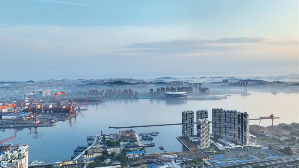 Dalian Suyu Bay Football Stadium by hit