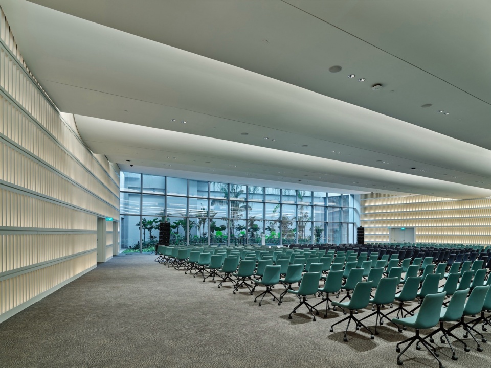 Surbana Jurong Campus Safdie Architects
