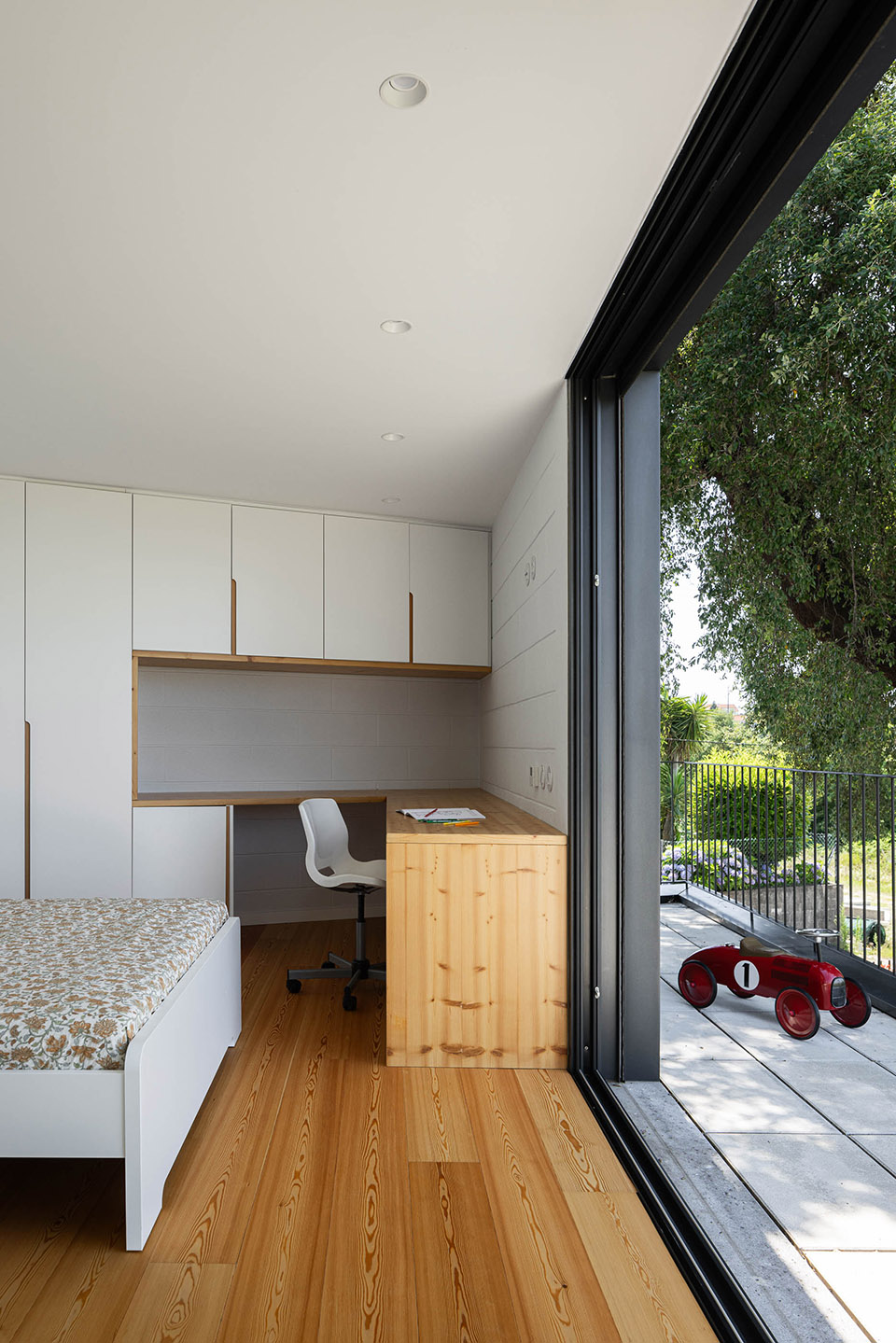 casa do sobreiro by skemba studio