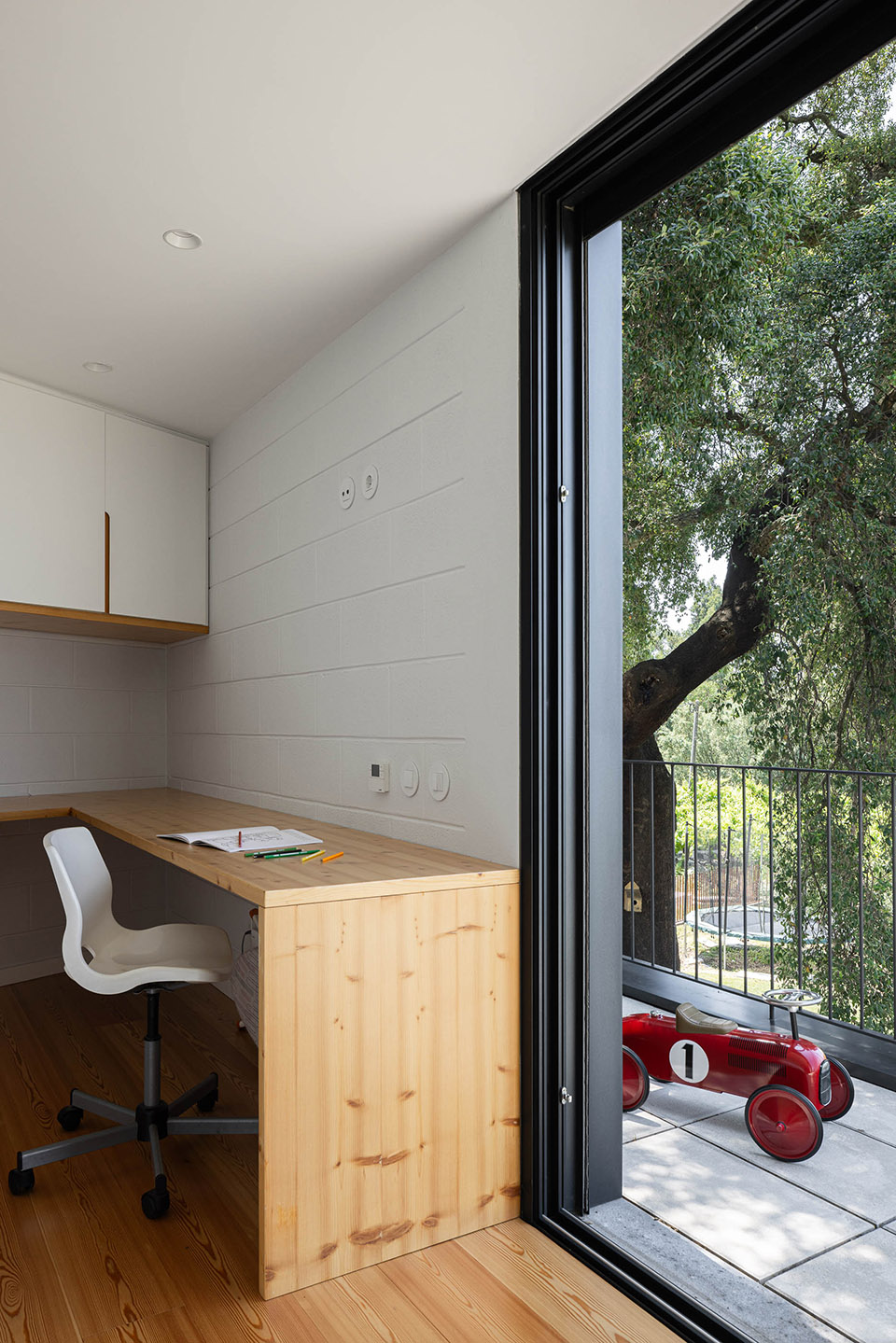 casa do sobreiro by skemba studio