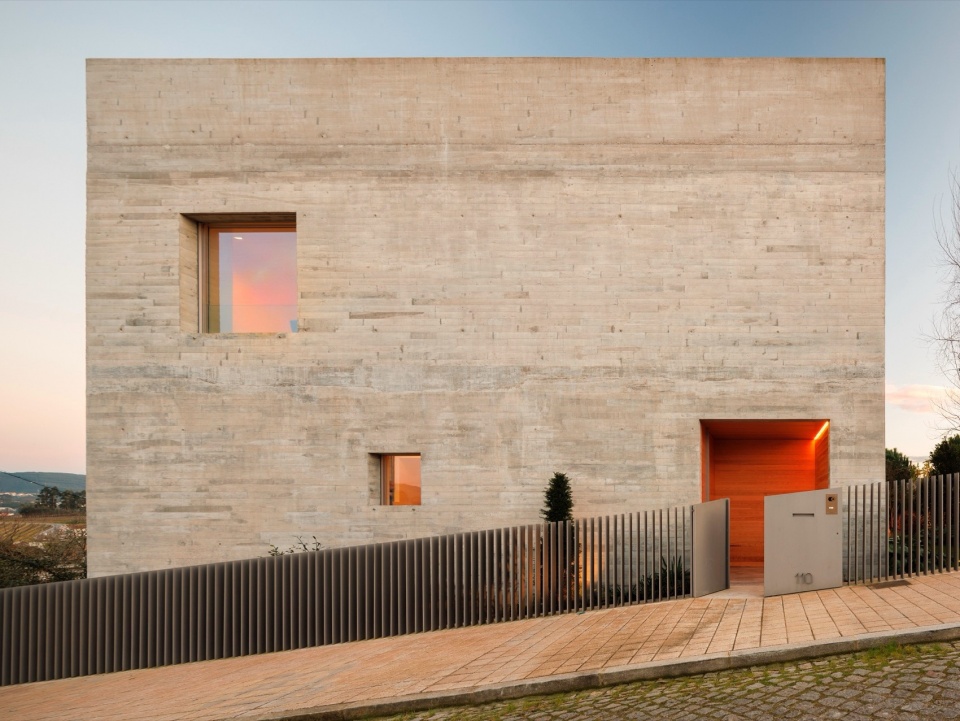 SV House in Portugal Spaceworkers