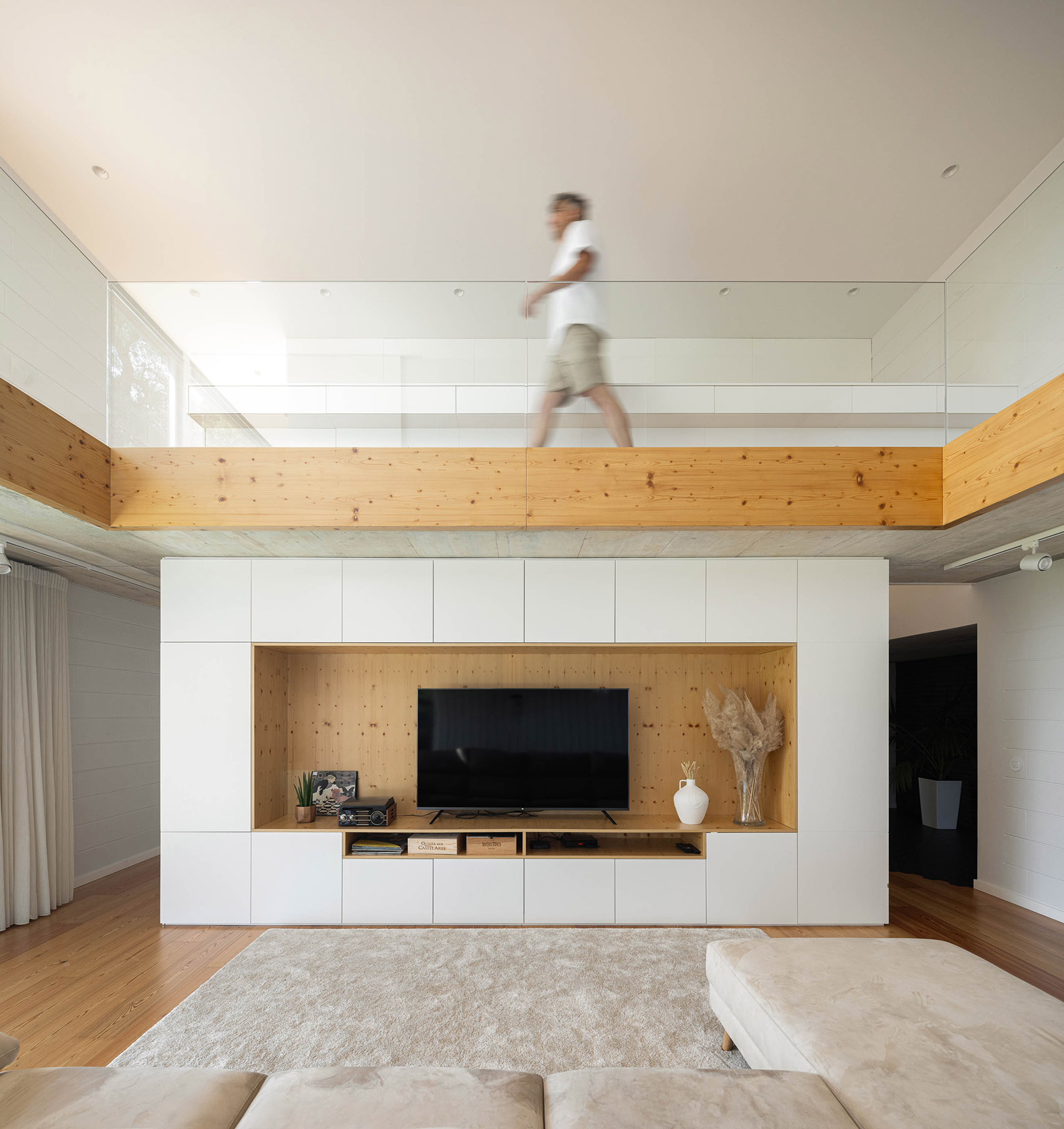 casa do sobreiro by skemba studio