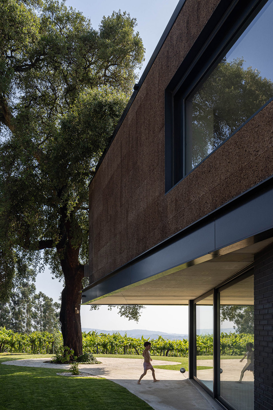 casa do sobreiro by skemba studio