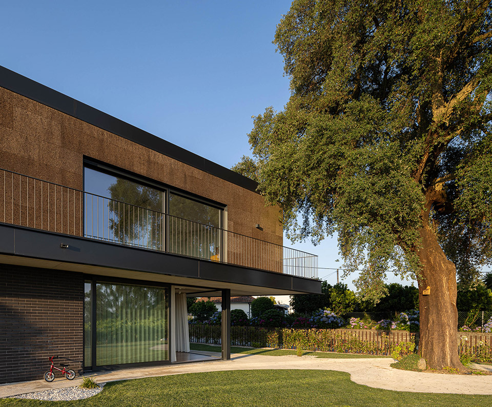 casa do sobreiro by skemba studio
