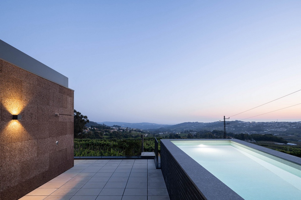 casa do sobreiro by skemba studio