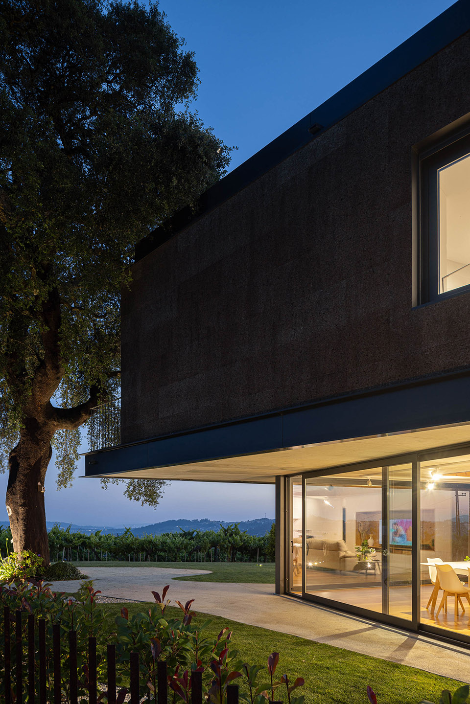 casa do sobreiro by skemba studio