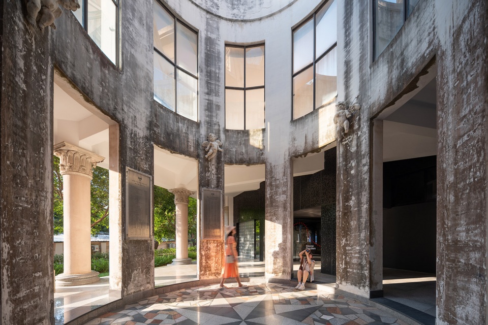renovation of kulangsu center for contemporary art by urbanus