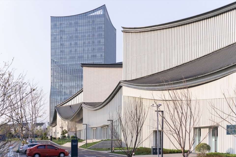 建筑南侧立面局部 Partial view of the south facade of the building©DONG建筑影像 DONG Image