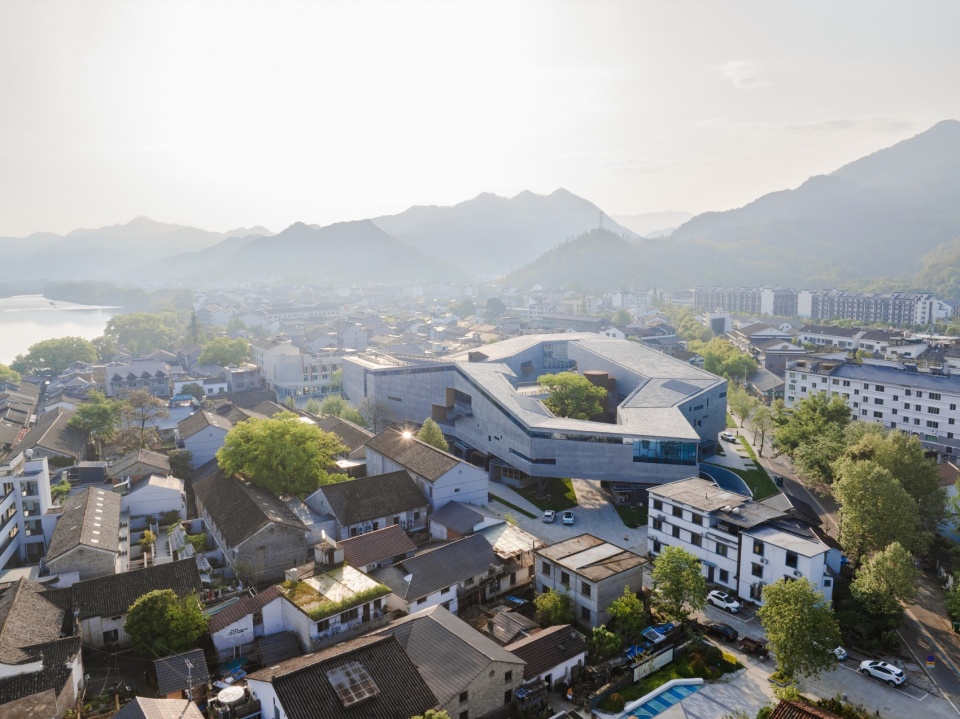 艺术中心鸟瞰 摄影:DONG建筑影像