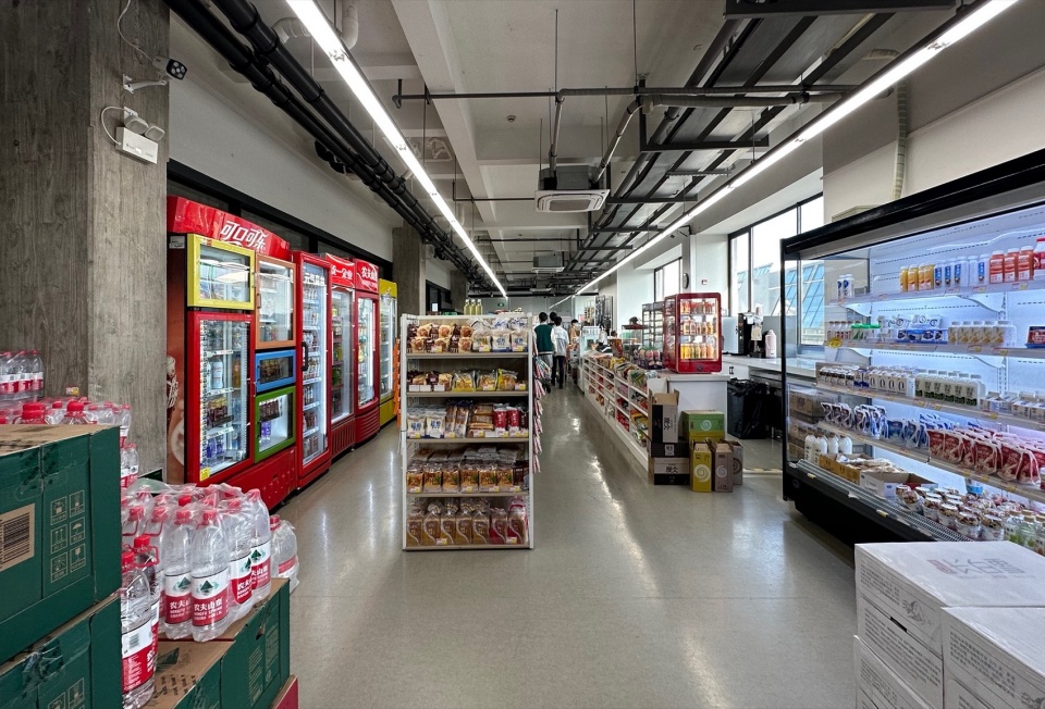 . 工坊里的便利店 Convenience store in the studio ©李诗琪